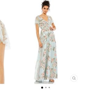 FLORAL FLUTTER SLEEVE V-NECK MAXI DRESS